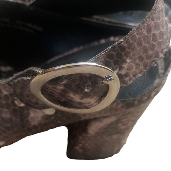 TopShop Brown Embellished Snakeskin Print Block Heel Sandals Size 38 - Picture 11 of 14